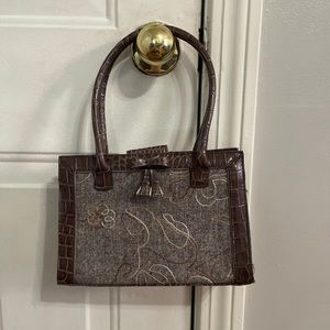 Liz clairborne purse